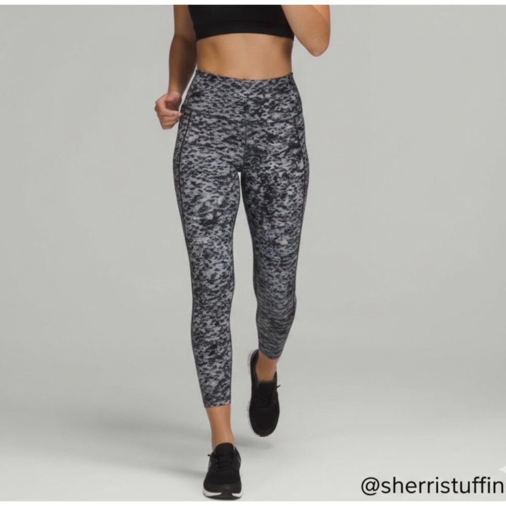 EXCELLENT Lululemon Base Pace High-Rise Tight 25" Estuary Grey Running Leggings